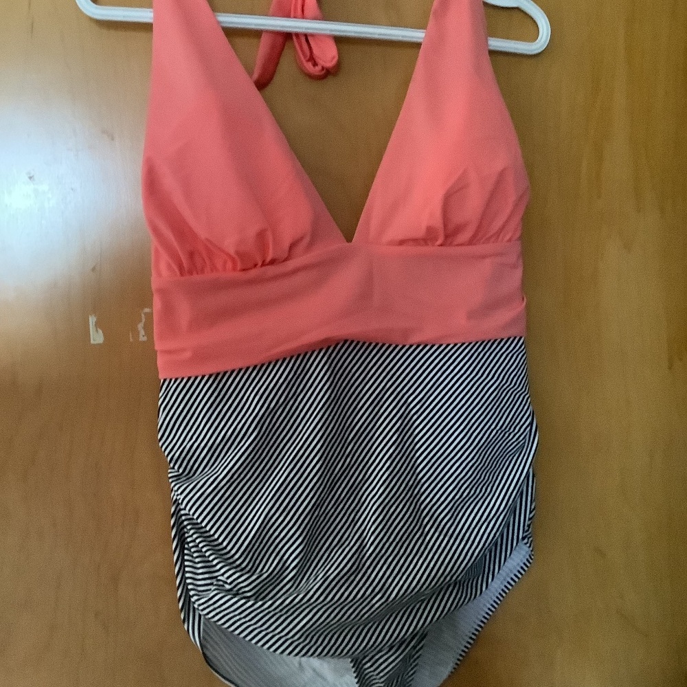 Crane Womens Tummy Toning Swimsuit Size L